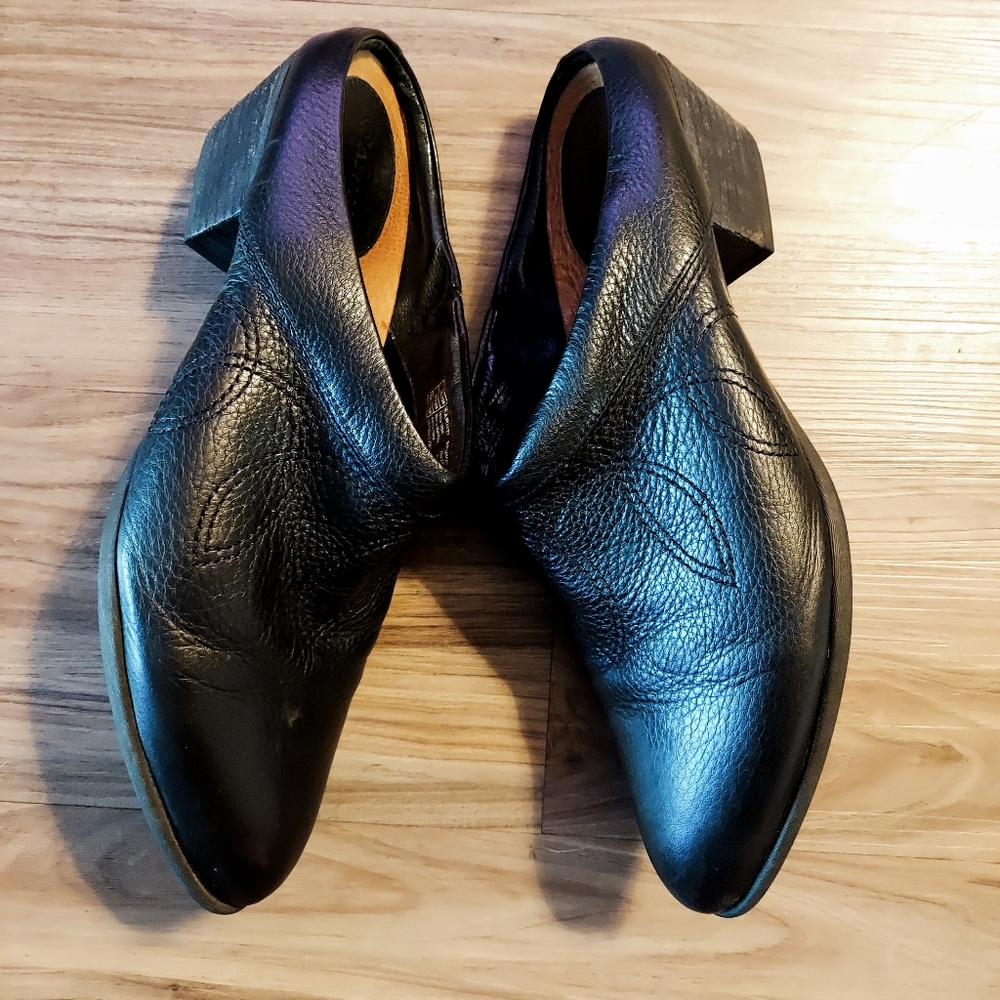 Ariat leather mules Size 10